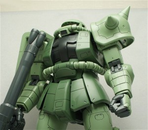 148-Mega-Size-MS-06-Zaku-(7)