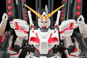 HGUC 1144 Full Armor Unicorn Gundam (Destroy Mode  Red color Ver.) (3)