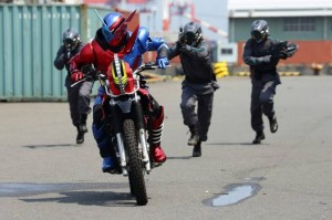 Kamen Rider Build Untitled Promo (1)