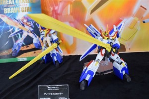 great-brave-exkaiser-x-brave-girl-kotobukiya (1)