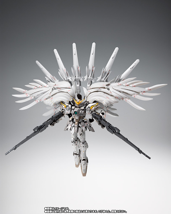 Toys-Wing-Gundam-Snow-White-Prelude (1)