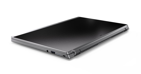 Acer-Porsche-Design-Acer-Book-RS-AP714-51-High_02