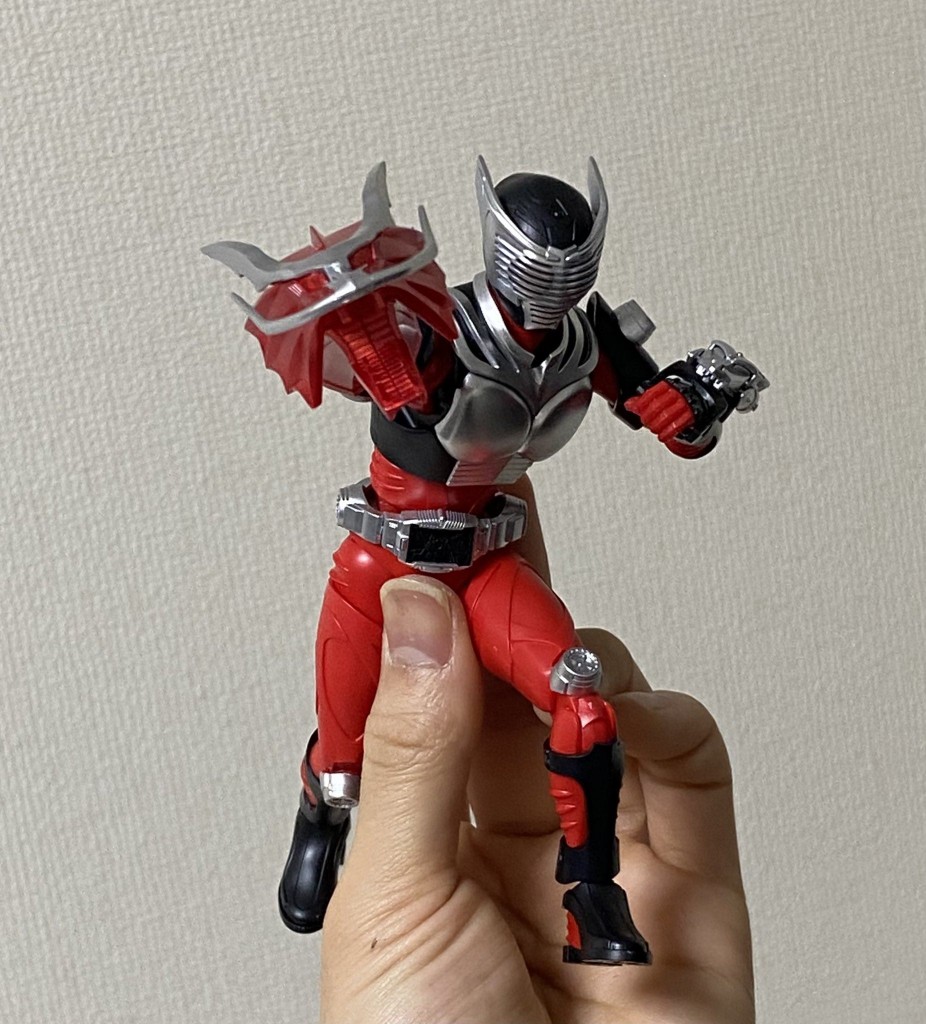 figure-rise-standard-kamen-rider-ryuki final product (3)