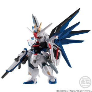 -Toys-FW-Gundam-Converge-CORE-Freedom-Gundam-Ver-GCP (3)