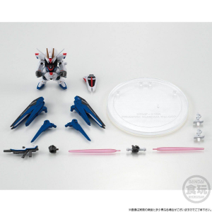 -Toys-FW-Gundam-Converge-CORE-Freedom-Gundam-Ver-GCP (8)