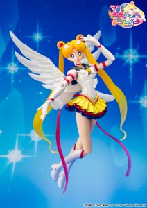 s-h-figuarts-eternal-sailor-moon (2)