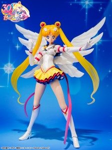 s-h-figuarts-eternal-sailor-moon (5)