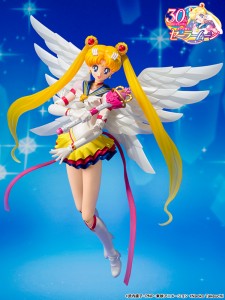 s-h-figuarts-eternal-sailor-moon (6)