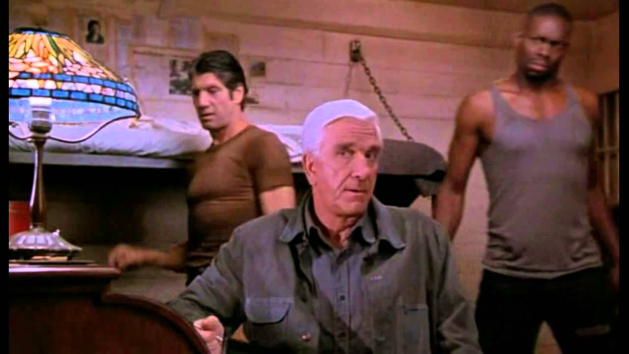 the-naked-gun (18)