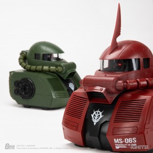 zaku-ii-ms-06s-ms-06f-bluetooth-speaker (4)