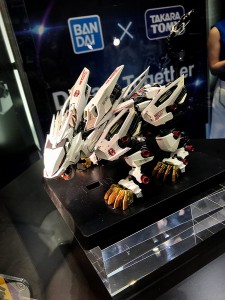 chogokin-x-zoids-rz-041-liger-zero (12)