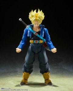 s-h-figuarts-dragonball-z-future-trunks (1)