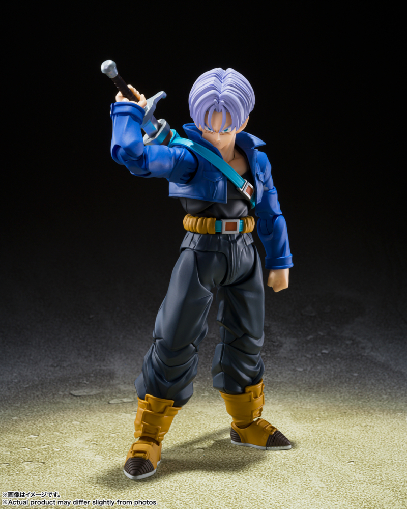 s-h-figuarts-dragonball-z-future-trunks (2)