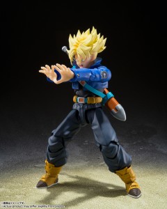 s-h-figuarts-dragonball-z-future-trunks (3)