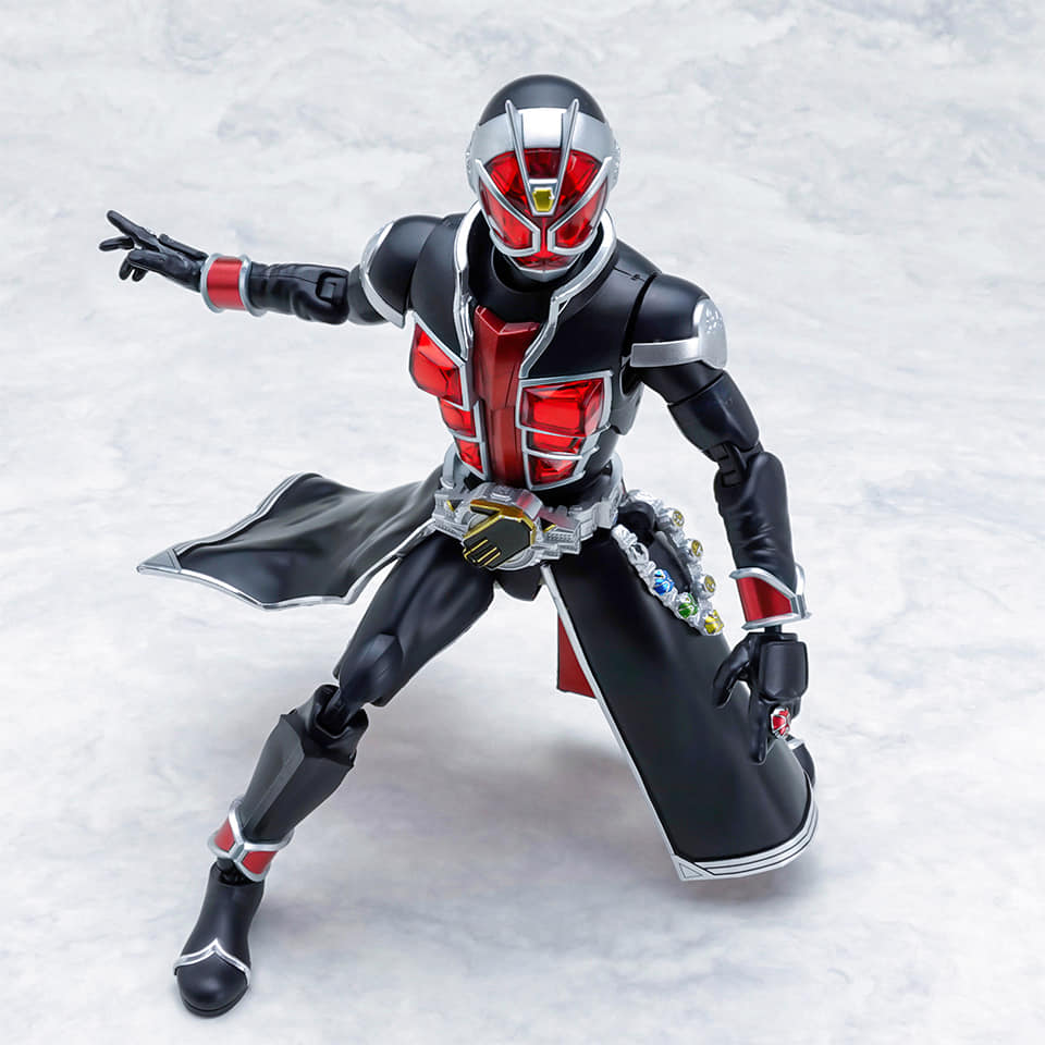 figure-rise-standard-kamen-rider-wizard-flame-style (1)