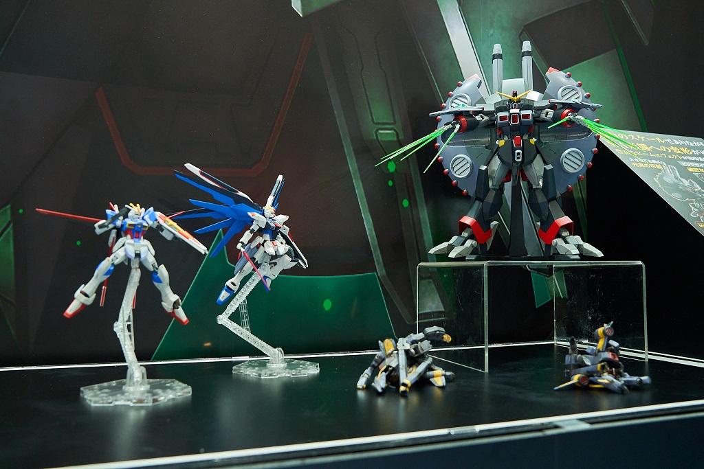 hg-1144-destroy-gundam (5)