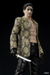 ryu-ga-gotoku-figure-kazuma-kiryu-goro-majima (9)