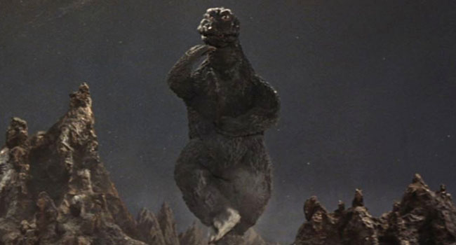 10-funny-scene-godzilla-movie (10)