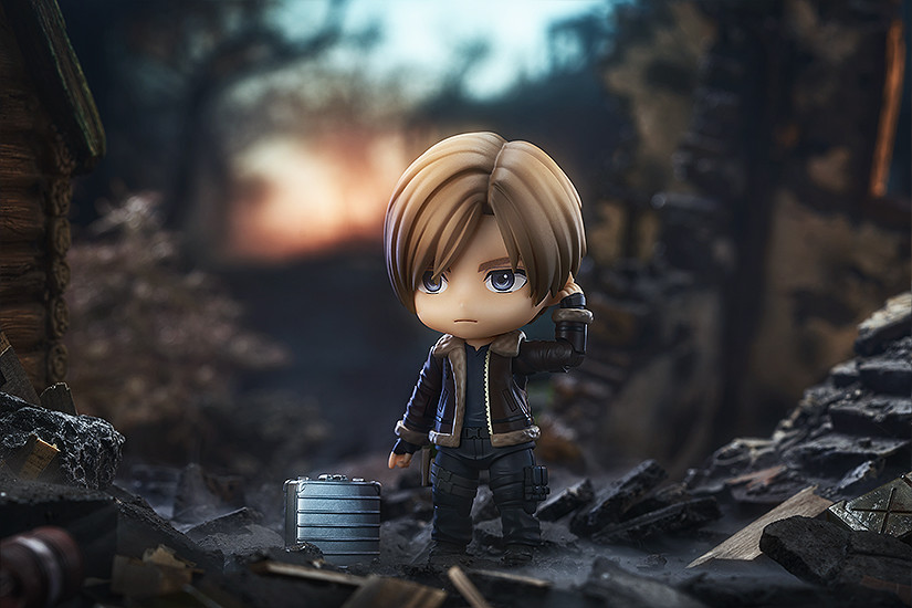 Nendoroid Resident Evil RE4 “Leon S. Kennedy”   (1)