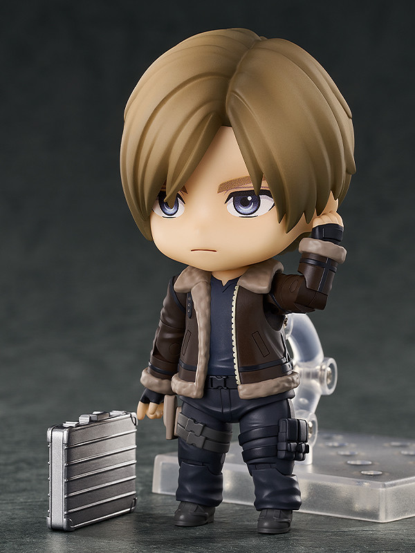 Nendoroid Resident Evil RE4 “Leon S. Kennedy”   (5)