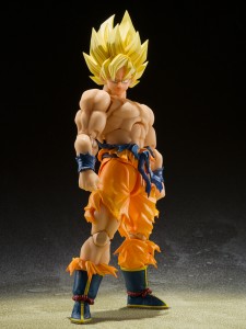 S.H.FIGUARTS  Son Goku (LEGEND OF SUPER SAIYA) (2)