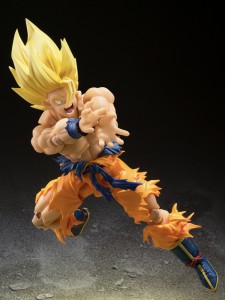 S.H.FIGUARTS  Son Goku (LEGEND OF SUPER SAIYA) (3)