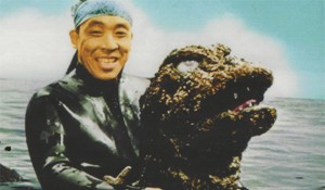 3-suit-actor-godzilla (2)