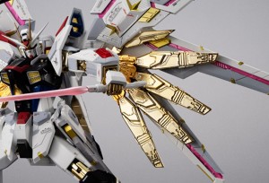 CHOGOKIN MIGHTY STRIKE FREEDOM (6) - Copy