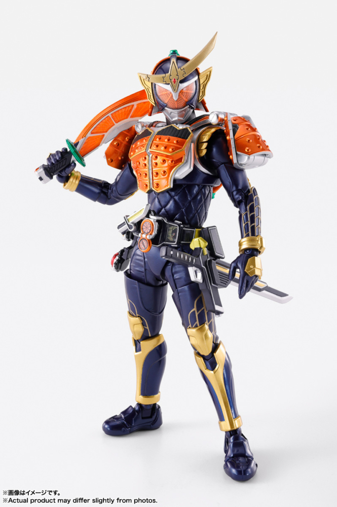 s-h-figuarts-shinkocchou-seihou-kamen-rider-gaim (2)