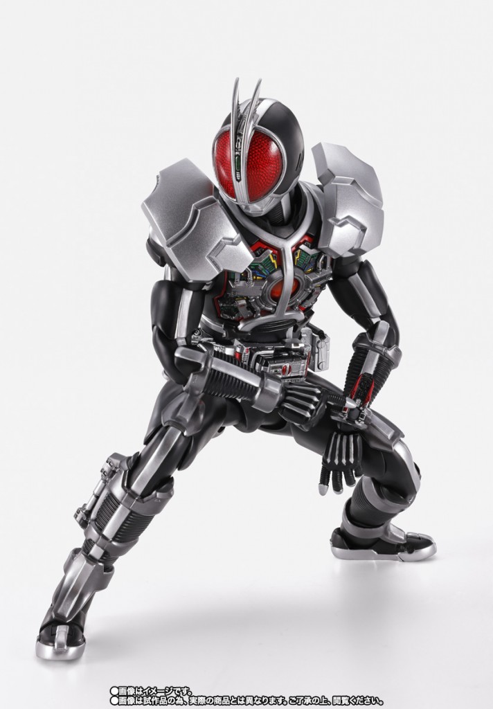 S.H.Figuarts (SHINKOCCHOU SEIHOU) MASKED RIDER FAIZ Axel Form  (4)