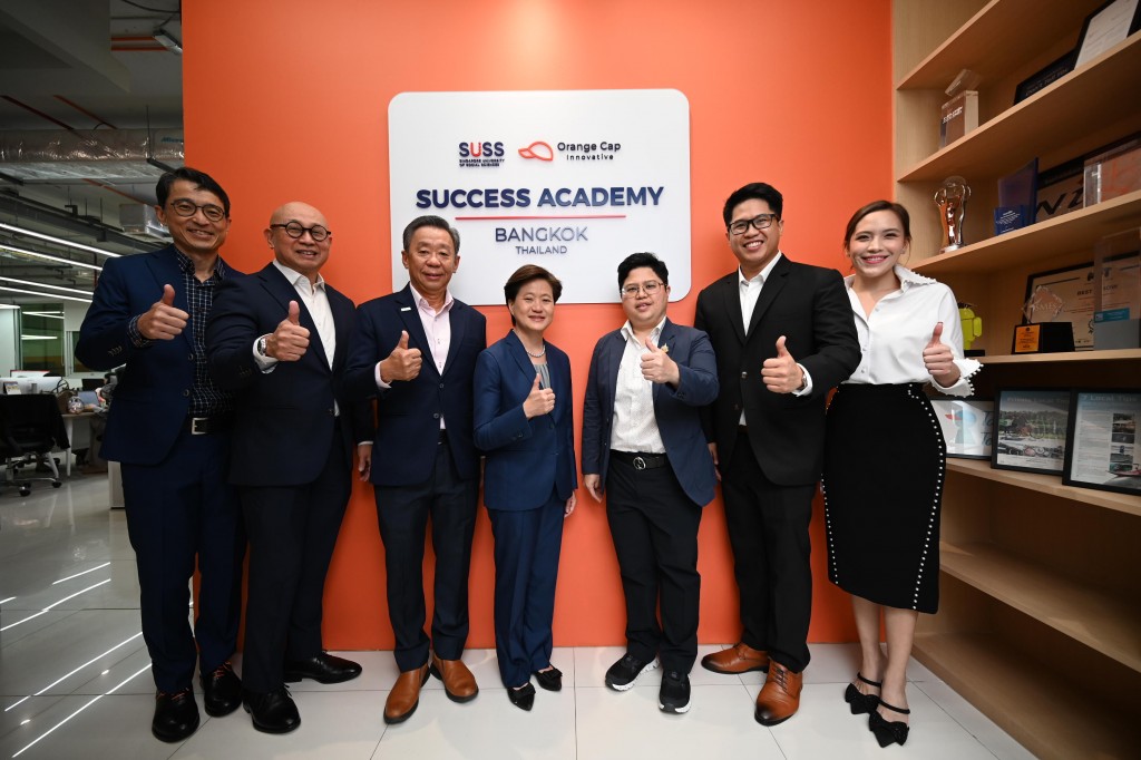 suss-orange-cap-innovative-success-academy-bangkok (2)