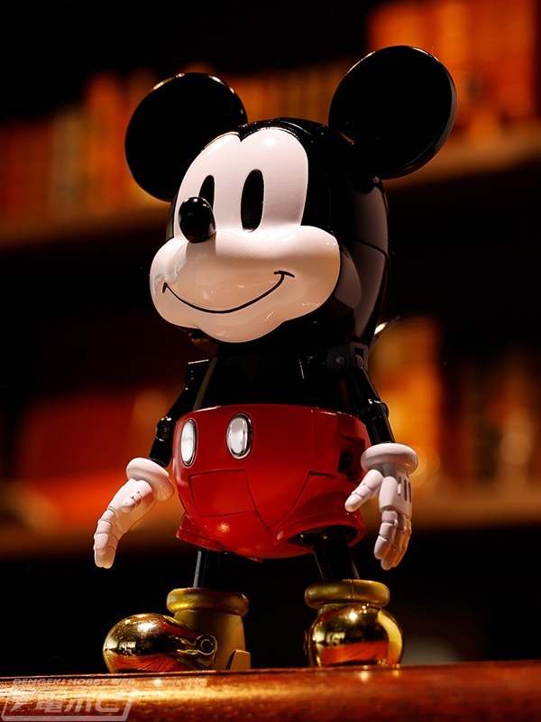 CHOGOKIN SUPER CHANGE MICKEY MOUSE by Okawara Kunio (4)