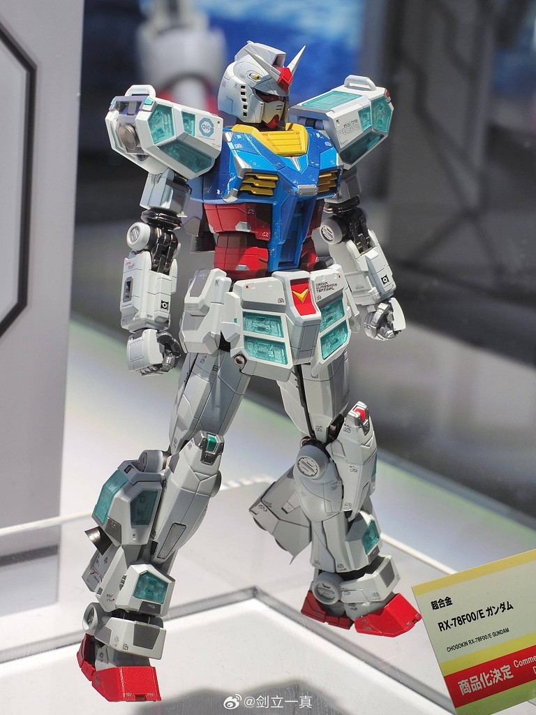 Robot Spirits (SIDE MS) RX-78F00E Gundam (1)